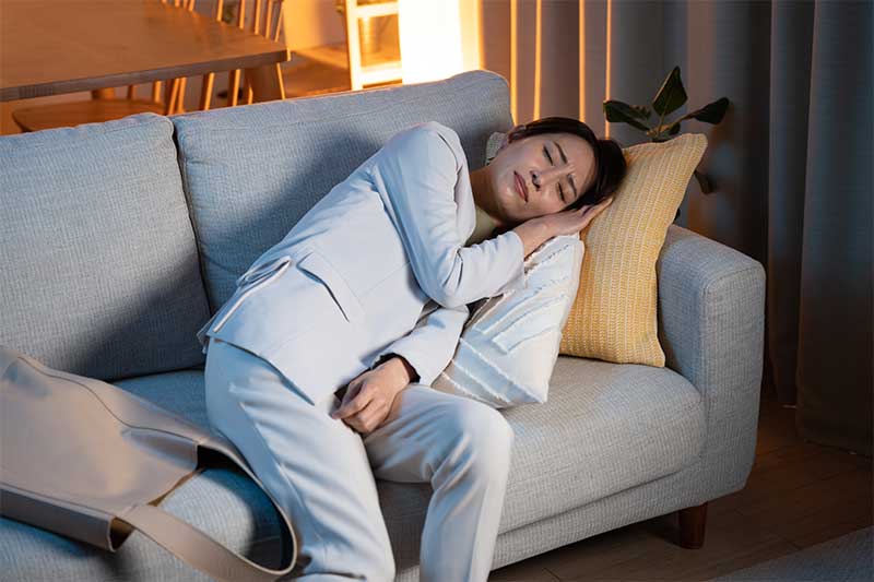 ホメオパシー 効果ない 感情 体調不良の女性