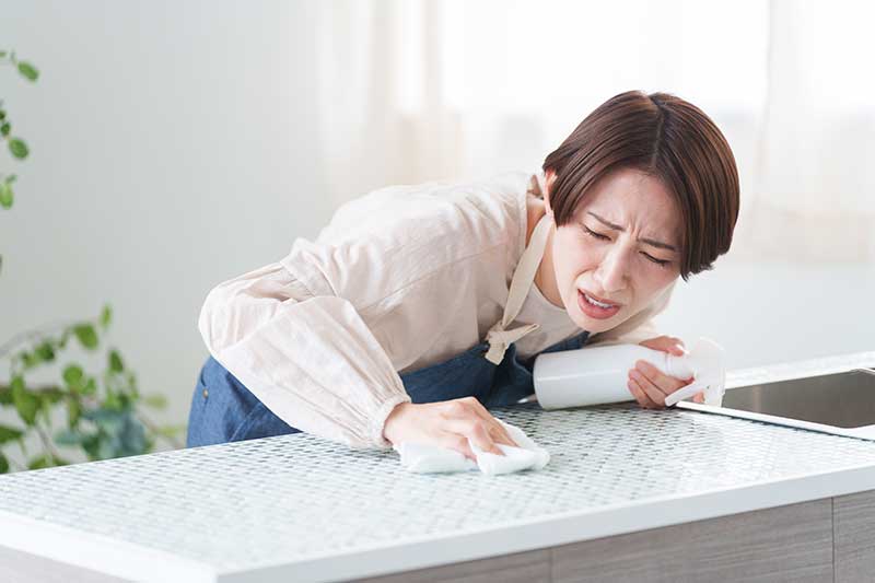 不安があるので神経質なアルセニクム　アルブム女性